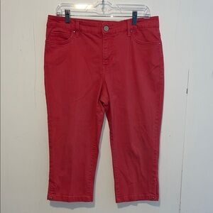 Bandolino Women's Cropped Red Jeans P